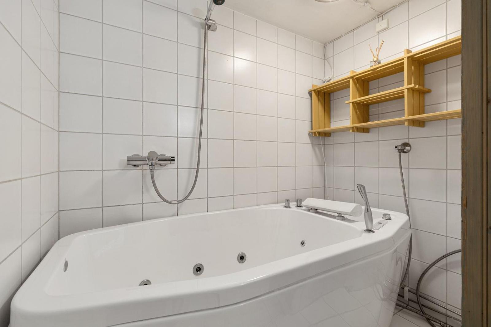 Hospedagem domiciliar In Cozy 7 Min Walk From The Center *